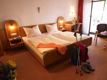 Hotel Garni Cafe Raepple Bad Peterstal-Griesbach Ngoại thất bức ảnh